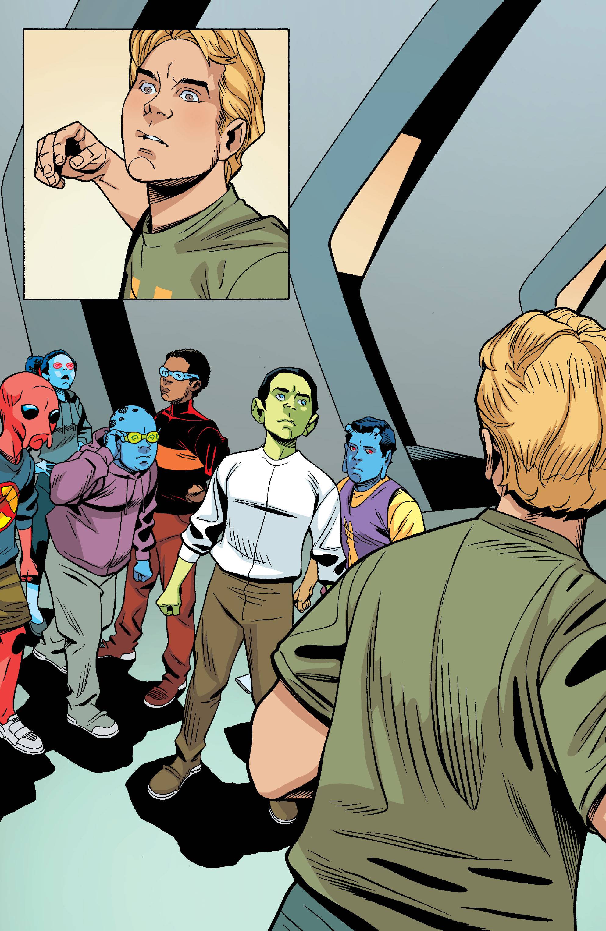 Супермен в Action Comics №18 онлайн